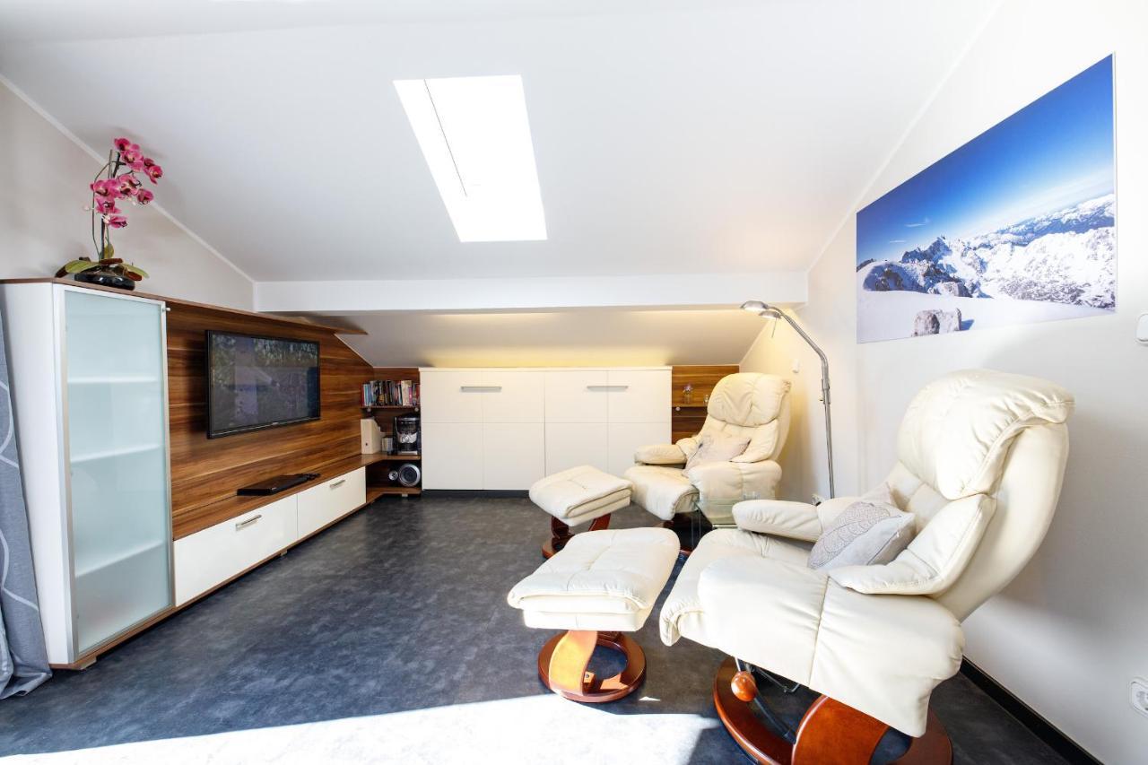 Ferienwohnung Ausblick Farchant Exterior foto
