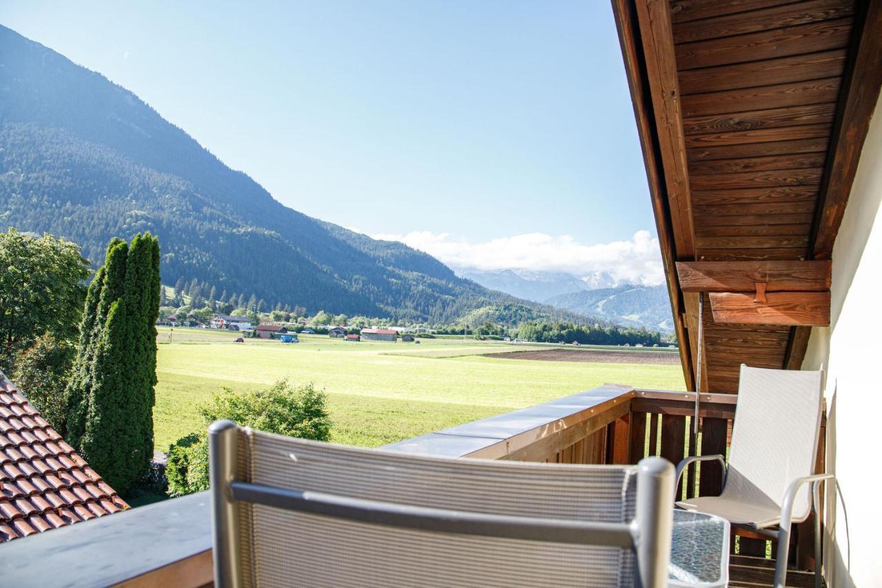 Ferienwohnung Ausblick Farchant Exterior foto